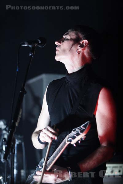 BAUHAUS - 2006-02-06 - PARIS - Le Bataclan - 